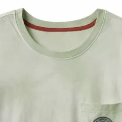 Spider-Man Pocket T-Shirt For Adults 8 Spider-Man Pocket T-Shirt For Adults -National Geographic Shop 2140057390936 2