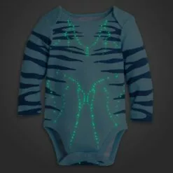 Na'vi Costume Bodysuit And Beanie Set For Baby – Pandora – The World Of Avatar 15 Na'vi Costume Bodysuit And Beanie Set For Baby – Pandora – The World Of Avatar -National Geographic Shop 4041057394983 3