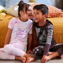 Star Wars Tie-Dye PJ PALS For Kids 13 Star Wars Tie-Dye PJ PALS For Kids -National Geographic Shop 4903057393170 10