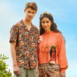 Moana Fleece Hoodie For Women -National Geographic Shop 5102057340998 5