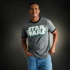 Star Wars Ringer T-Shirt For Adults 6 Star Wars Ringer T-Shirt For Adults -National Geographic Shop 5620048028543 1 1