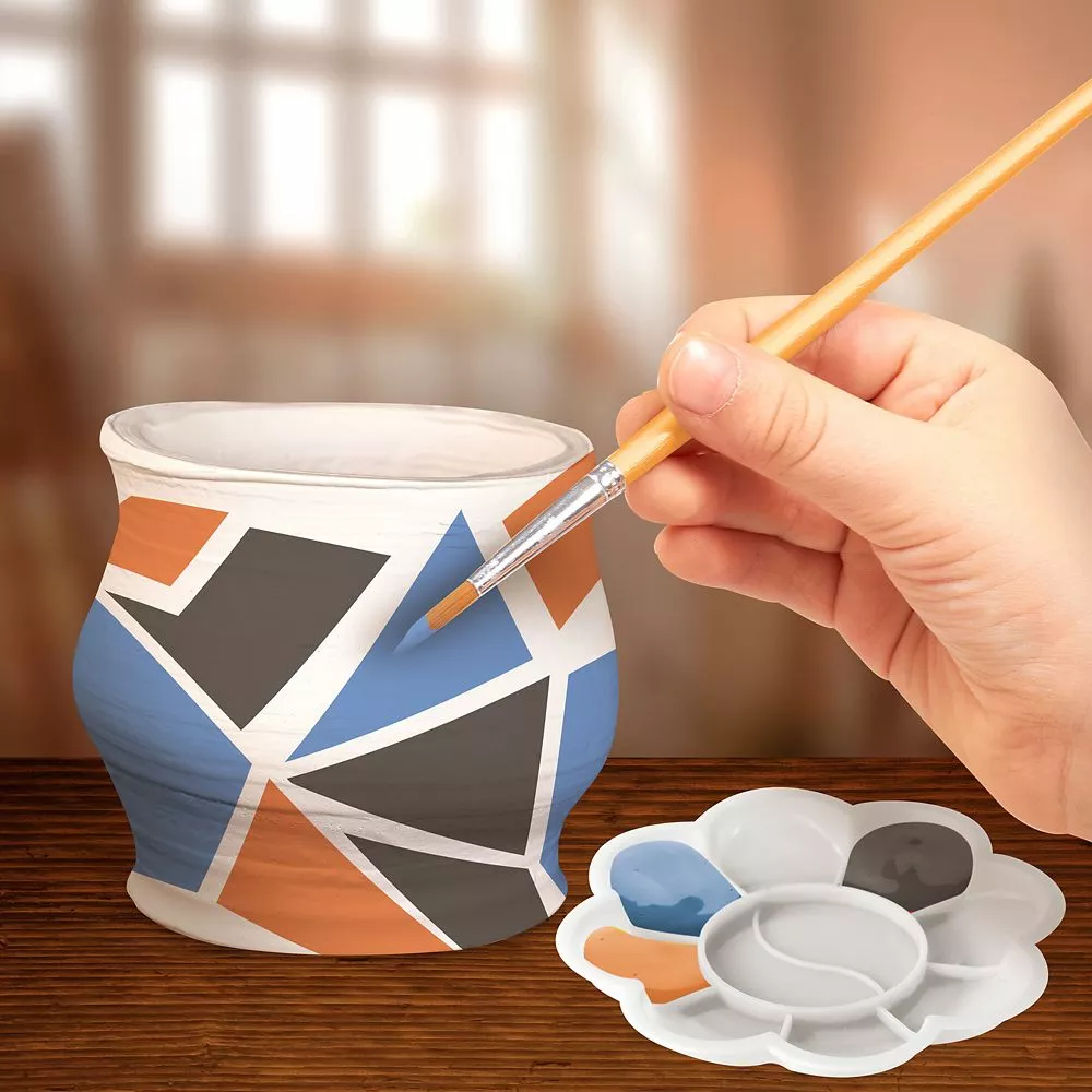 Pottery Wheel Craft Kit – National Geographic 4 Pottery Wheel Craft Kit – National Geographic - Image 2