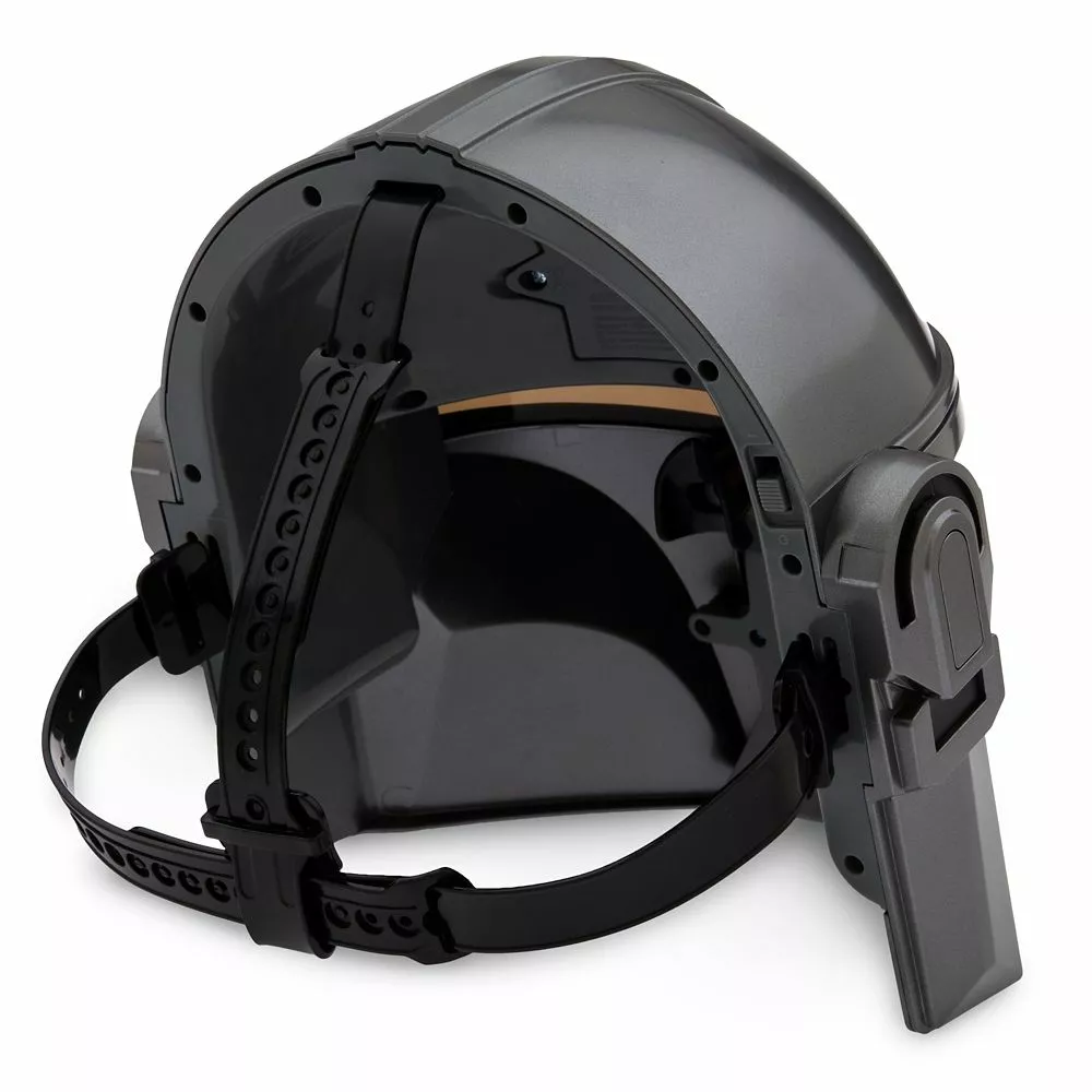 The Mandalorian Voice Changing Mask – Star Wars: The Mandalorian 6 The Mandalorian Voice Changing Mask – Star Wars: The Mandalorian - Image 4